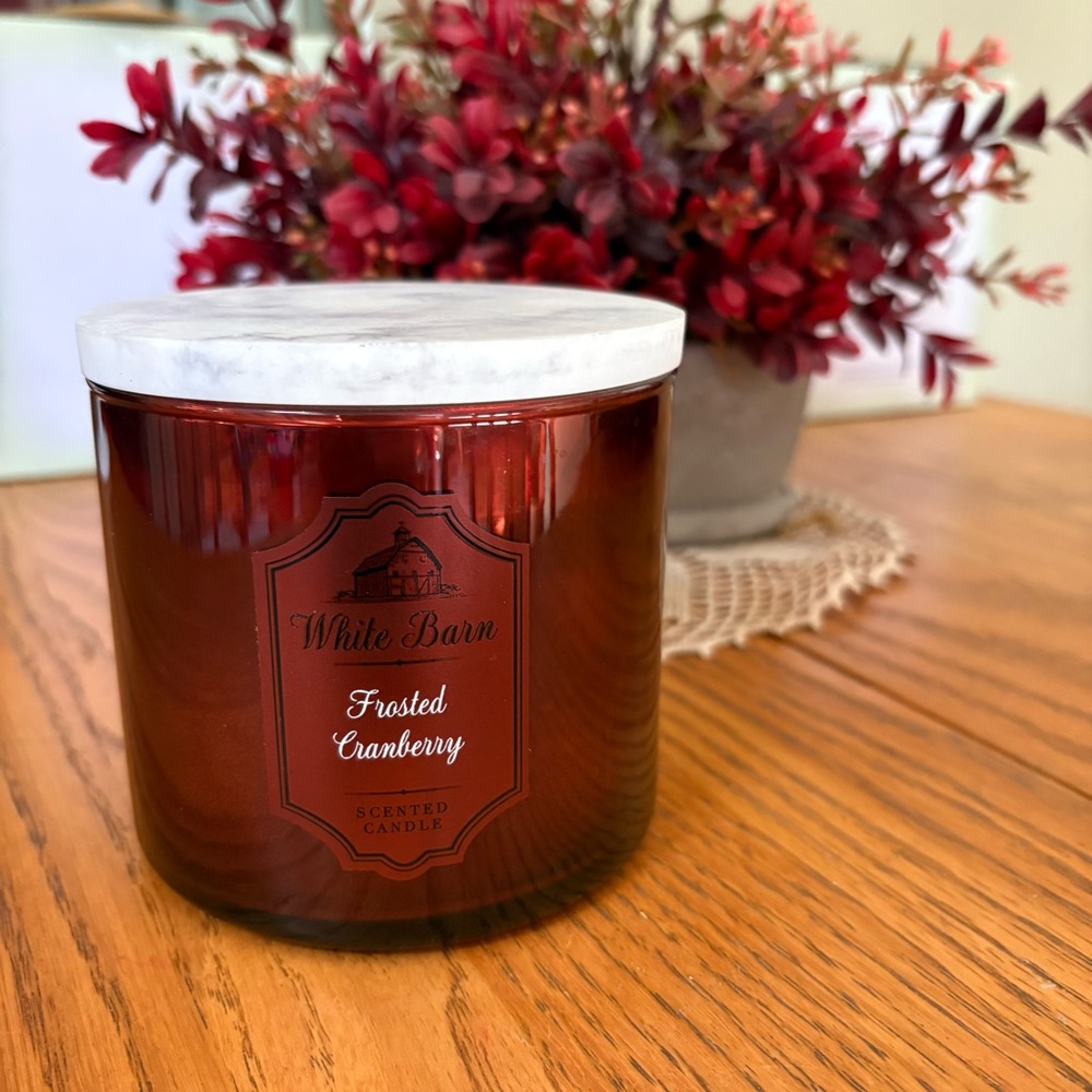 White Barn Three Wick Jar Candle Frosted Cranberry Marble Top
